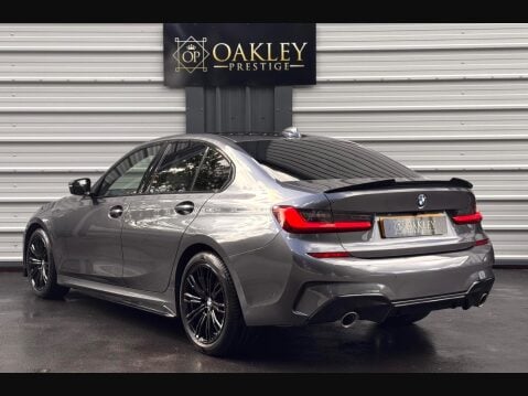 BMW 3 Series 2.0 318i M Sport Auto Euro 6 (s/s) 4dr 2