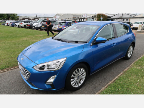 Ford Focus TITANIUM TDCI 6