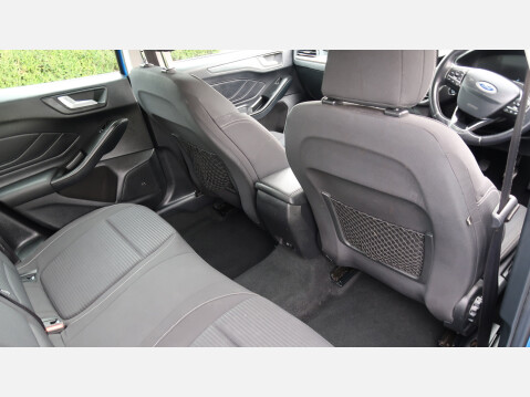 Ford Focus TITANIUM TDCI 30