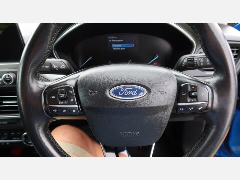 Ford Focus TITANIUM TDCI 40