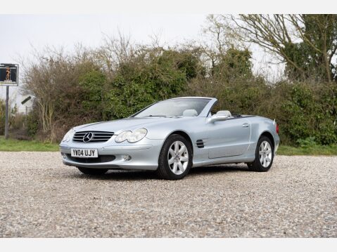 Mercedes-Benz SL Series 500 10