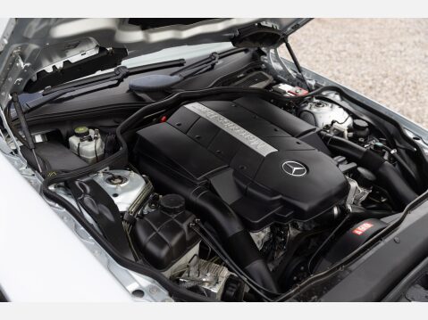 Mercedes-Benz SL Series 500 75