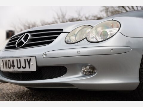 Mercedes-Benz SL Series 500 108