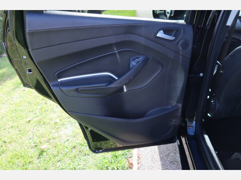 Ford Kuga VIGNALE TDCI 21