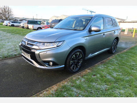 Mitsubishi Outlander PHEV GX 4H 5