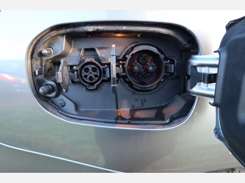 Mitsubishi Outlander PHEV GX 4H 23
