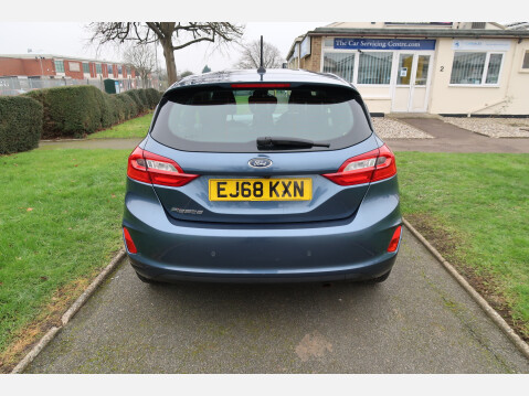 Ford Fiesta ZETEC 11