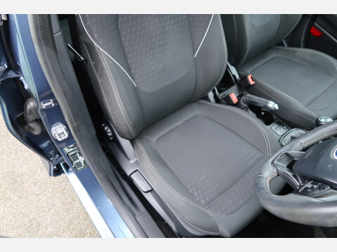 Ford Fiesta ZETEC 19