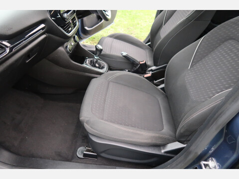 Ford Fiesta ZETEC 27