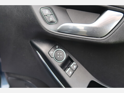 Ford Fiesta ZETEC 29