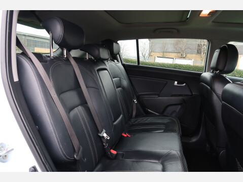 Kia Sportage CRDI 3 SAT NAV 33