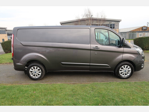 Ford Transit Custom 340 LIMITED P/V ECOBLUE 16