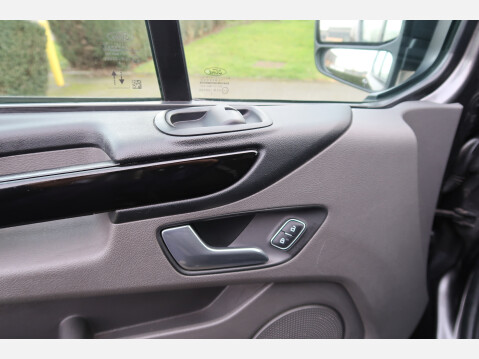 Ford Transit Custom 340 LIMITED P/V ECOBLUE 27