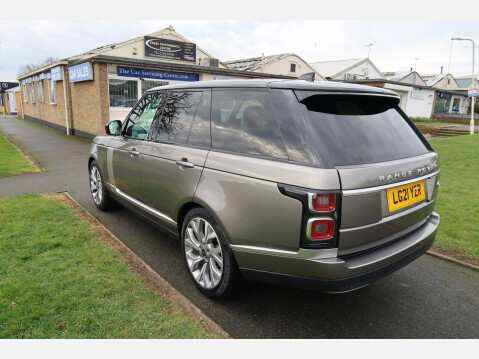 Land Rover Range Rover WESTMINSTER MHEV 10