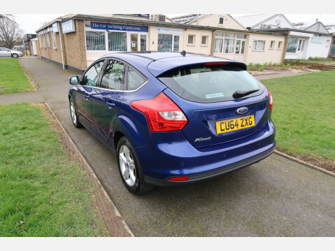 Ford Focus ZETEC 11