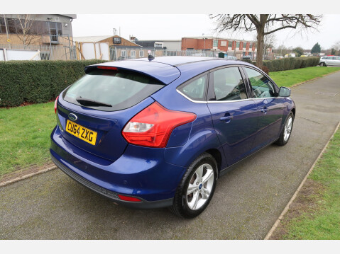 Ford Focus ZETEC 15