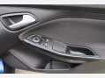 Ford Focus ZETEC 23