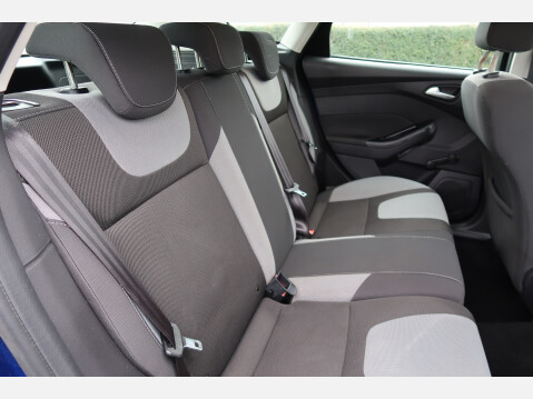 Ford Focus ZETEC 32
