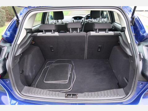 Ford Focus ZETEC 34