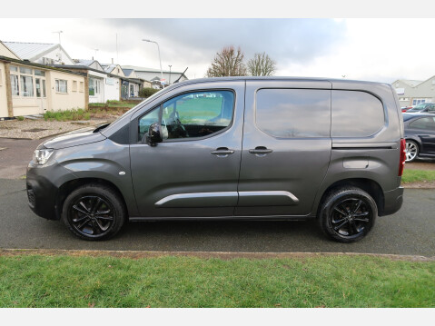 Citroen Berlingo 1000 DRIVER M BLUEHDI 8