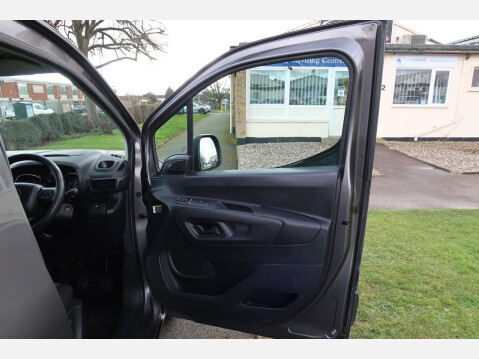 Citroen Berlingo 1000 DRIVER M BLUEHDI 21