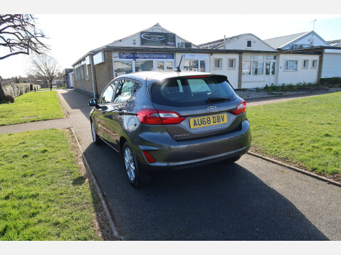 Ford Fiesta ZETEC 10