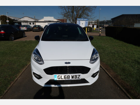Ford Fiesta ST-LINE 4