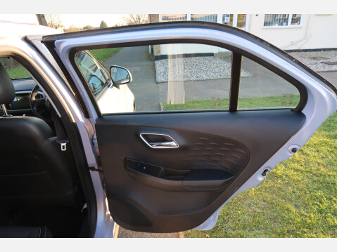 MG MG3 EXCLUSIVE NAV VTI-TECH 31