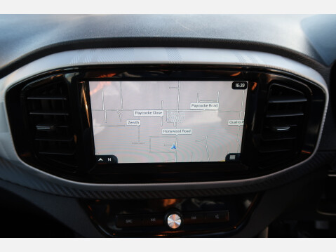MG MG3 EXCLUSIVE NAV VTI-TECH 42