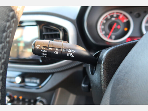 MG MG3 EXCLUSIVE NAV VTI-TECH 45