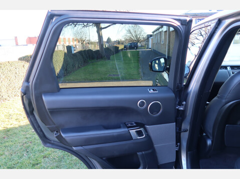 Land Rover Range Rover Sport HSE DYNAMIC 29
