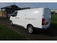 Vauxhall Vivaro L2H1 3100 DYNAMIC S/S 10