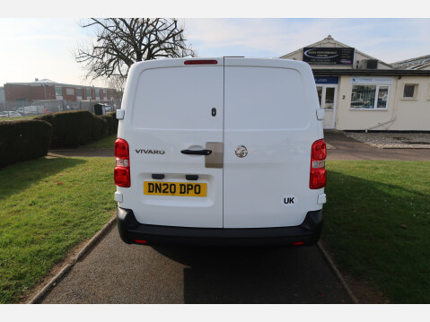 Vauxhall Vivaro L2H1 3100 DYNAMIC S/S 13