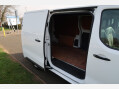 Vauxhall Vivaro L2H1 3100 DYNAMIC S/S 33