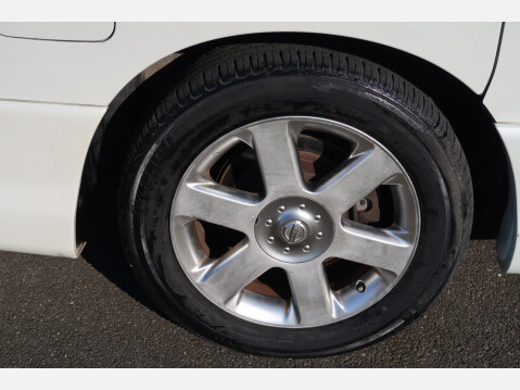 Nissan Elgrand Highway Star 20