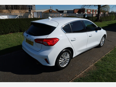 Ford Focus TITANIUM 14