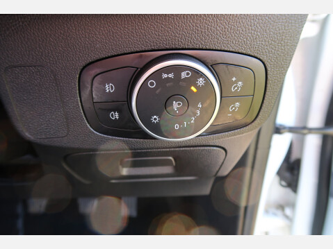 Ford Focus TITANIUM 52