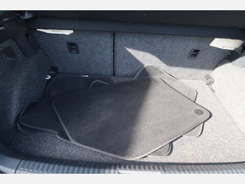 Volkswagen Polo SEL TSI DSG 23