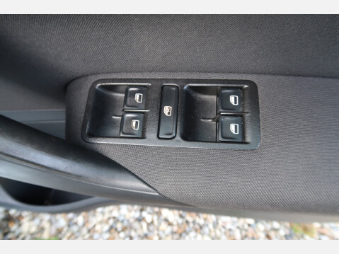 Volkswagen Polo SEL TSI DSG 30