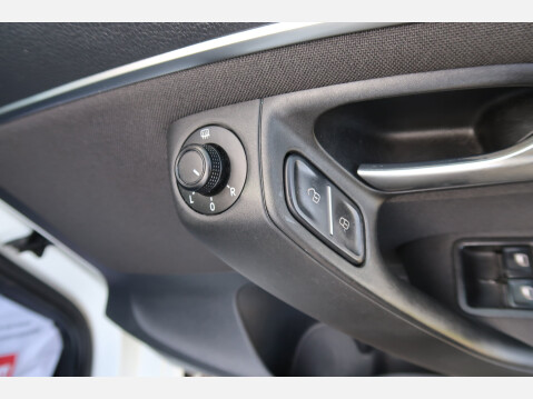 Volkswagen Polo SEL TSI DSG 31