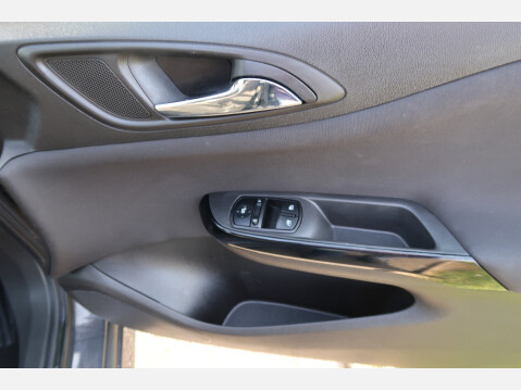 Vauxhall Corsa LIMITED EDITION 31