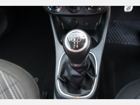 Vauxhall Corsa LIMITED EDITION 33
