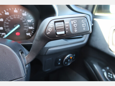 Ford Focus TITANIUM X 52