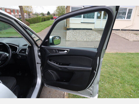 Ford Galaxy TITANIUM ECOBLUE 21