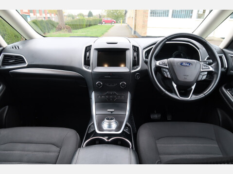 Ford Galaxy TITANIUM ECOBLUE 38