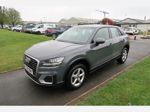 Audi Q2 TDI SE 7