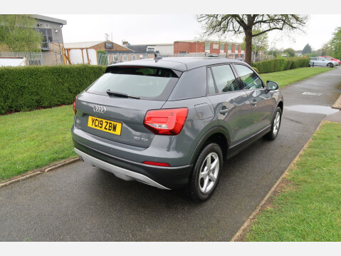 Audi Q2 TDI SE 13