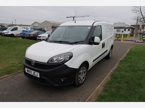 Fiat Doblo 16V TECNICO MAXI MULTIJET II 5