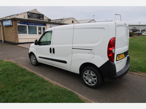 Fiat Doblo 16V TECNICO MAXI MULTIJET II 9