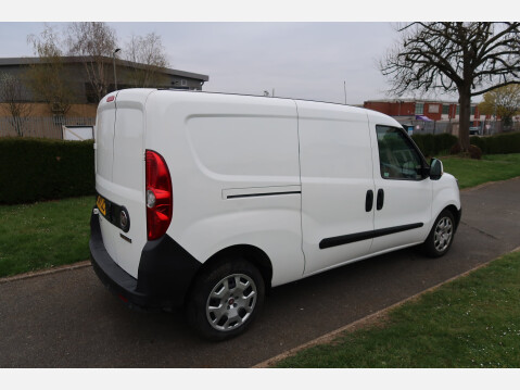 Fiat Doblo 16V TECNICO MAXI MULTIJET II 14